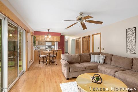 239 River Pine Dr NE, Lowell, MI 49331 photo 10
