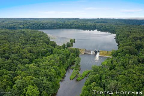 239 River Pine Dr NE, Lowell, MI 49331 photo 40