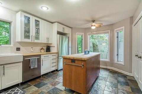 944 Spaulding Ave SE, Ada, MI 49301 photo 11