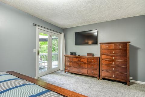 944 Spaulding Ave SE, Ada, MI 49301 photo 18