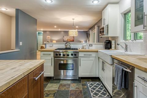 944 Spaulding Ave SE, Ada, MI 49301 photo 14