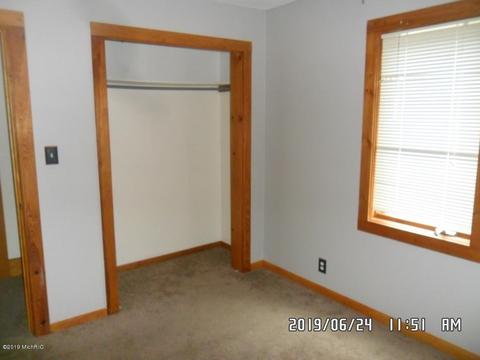 126 W Plainwell St, Plainwell, MI 49080 photo 13
