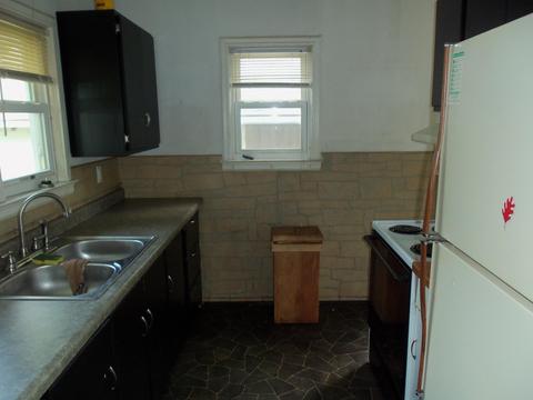 331 S Walker St, Bronson, MI 49028 photo 8