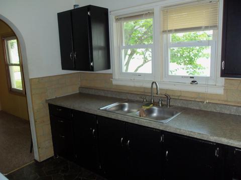 331 S Walker St, Bronson, MI 49028 photo 9