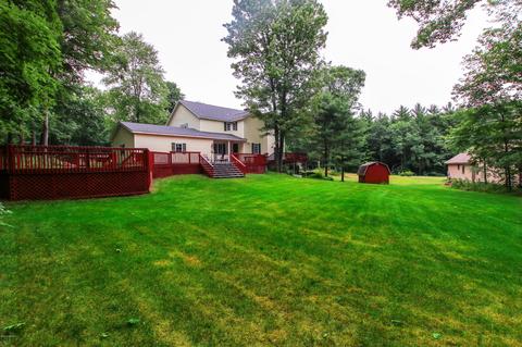 19285 Golfview Dr, Big Rapids, MI 49307 photo 5