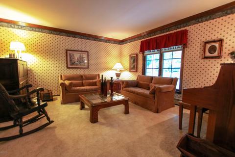 19285 Golfview Dr, Big Rapids, MI 49307 photo 8