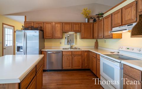 145 Sunset Dr, Dowling, MI 49050 photo 12