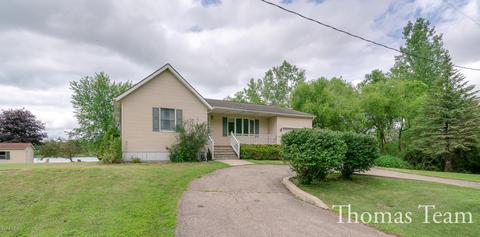 145 Sunset Dr, Dowling, MI 49050 photo 3