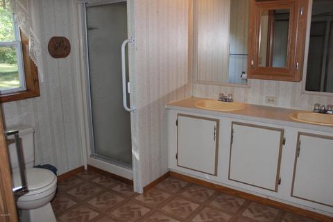 633 Marsh Rd, Plainwell, MI 49080 photo 22
