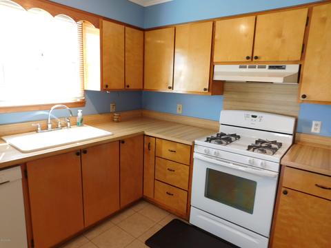 246 2nd Ave, Manistee, MI 49660 photo 6