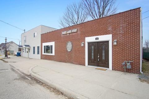 310 E Main St, Hart, MI 49420 photo 42