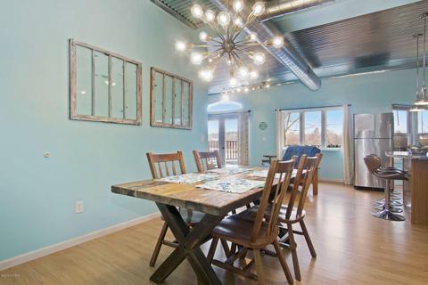 310 E Main St, Hart, MI 49420 photo 6