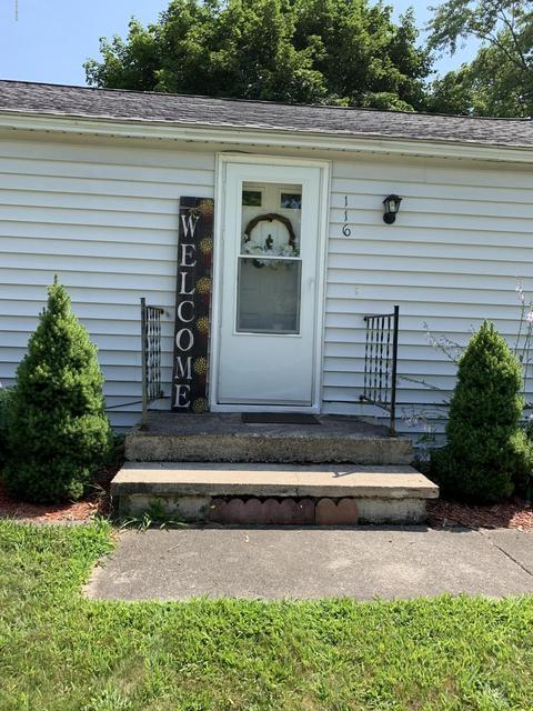 116 Brink St, Grant, MI 49327 photo 4