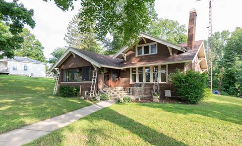 41 Summit St, Saranac, MI 48881 photo 1