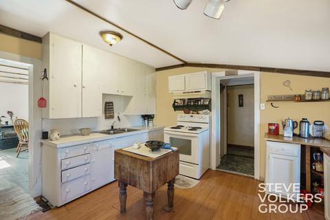 2333 E Colby Rd, Stanton, MI 48888 photo 5