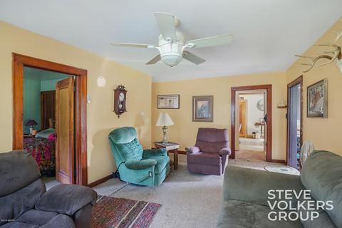 2333 E Colby Rd, Stanton, MI 48888 photo 3