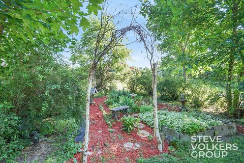 2333 E Colby Rd, Stanton, MI 48888 photo 20