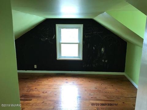 8859 E Loop Rd, Hesperia, MI 49421 photo 12
