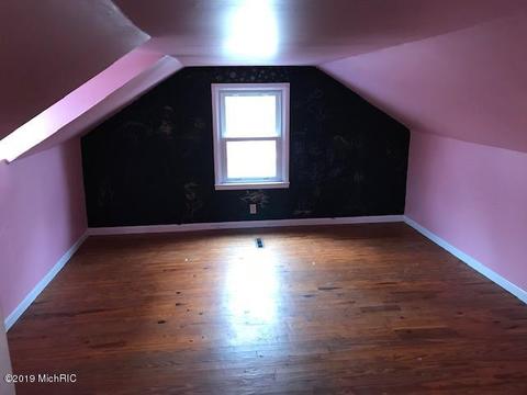 8859 E Loop Rd, Hesperia, MI 49421 photo 13