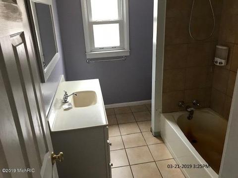 8859 E Loop Rd, Hesperia, MI 49421 photo 11