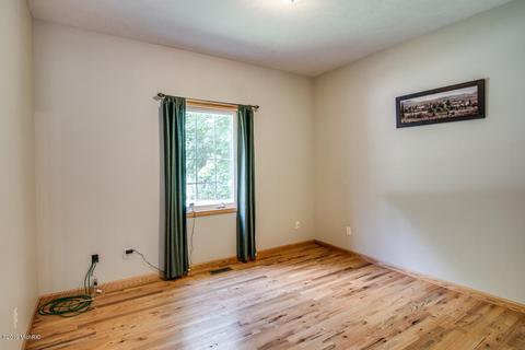 15628 M-89, Augusta, MI 49012 photo 15
