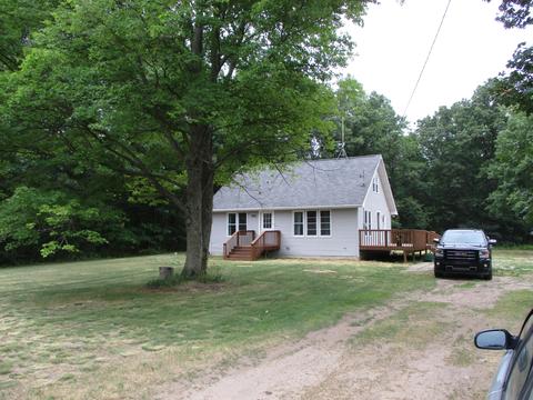 2131 108th E, Grant, MI 49327 photo 3