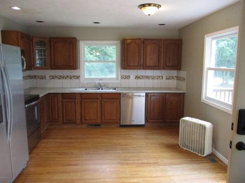 2131 108th E, Grant, MI 49327 photo 10