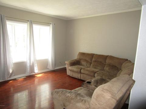 158 Walnut St, Coldwater, MI 49036 photo 4