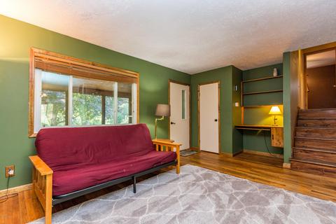 10574 Jones Rd, Bellevue, MI 49021 photo 8