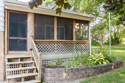 10574 Jones Rd, Bellevue, MI 49021 photo 2