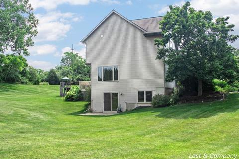 70 Rollingbrook Dr NE, Ada, MI 49301 photo 12
