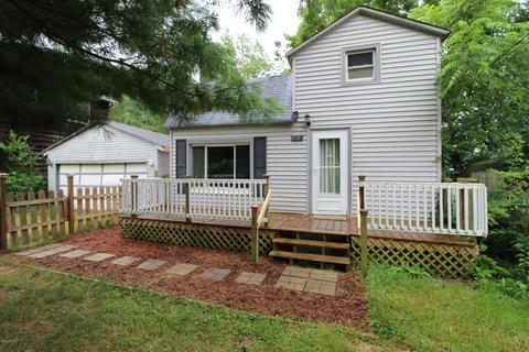 6202 Wright St, Kalamazoo, MI 49048 photo 2