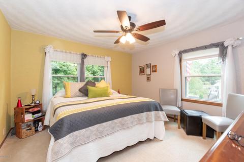 215 Jersey St, Plainwell, MI 49080 photo 14