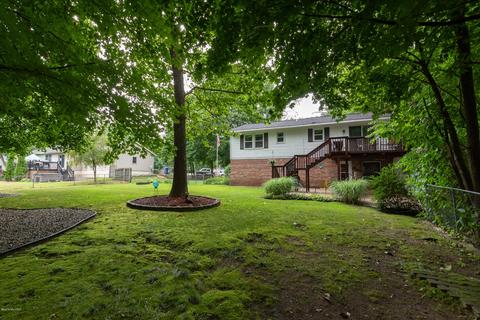 215 Jersey St, Plainwell, MI 49080 photo 36