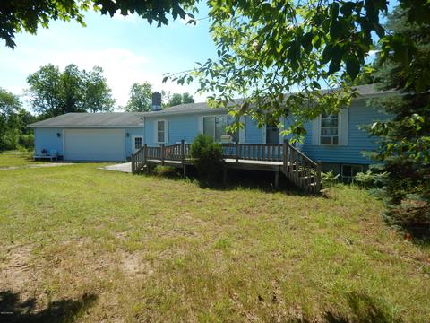 2050 N Lamb Rd, Interlochen, MI 49643 photo 18