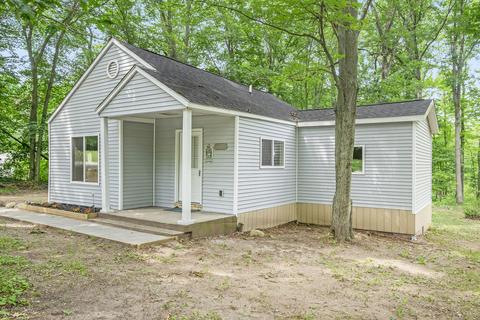 423 E 88th St, Newaygo, MI 49337 photo 22
