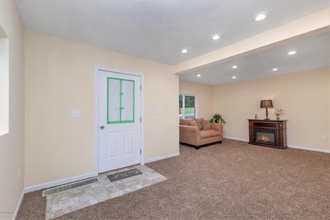 423 E 88th St, Newaygo, MI 49337 photo 8