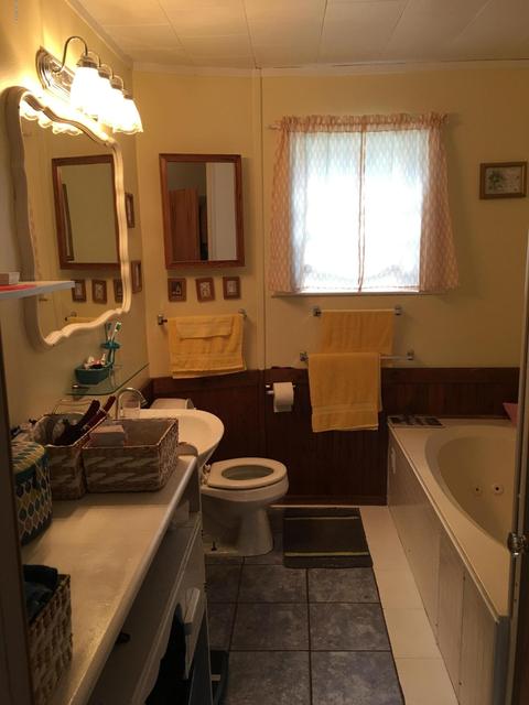 214 N Thompson St, Jackson, MI 49202 photo 10