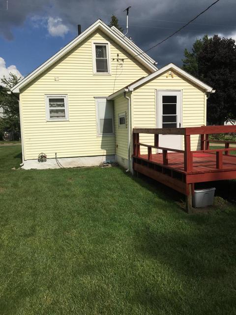 214 N Thompson St, Jackson, MI 49202 photo 3