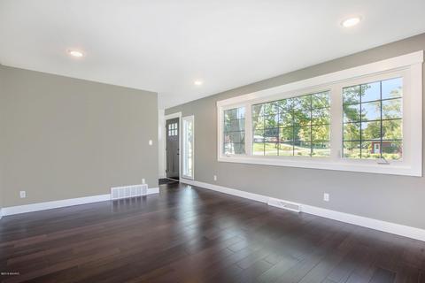 17817 Mohawk Dr, Spring Lake, MI 49456 photo 14