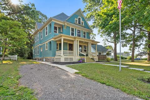 322 Hall St, Belding, MI 48809 photo 2