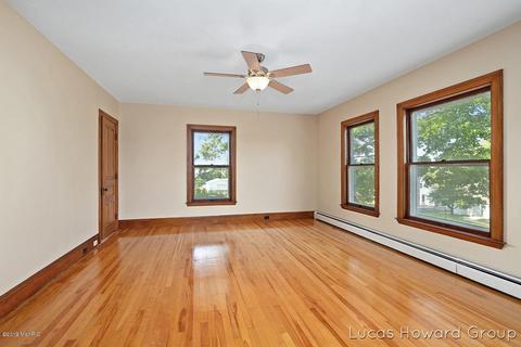 322 Hall St, Belding, MI 48809 photo 25