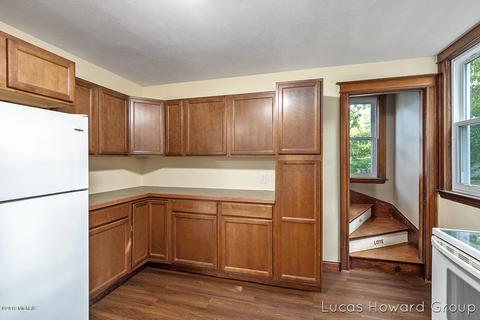 322 Hall St, Belding, MI 48809 photo 16