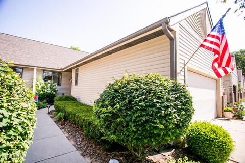 8 Summit Park Dr, Spring Lake, MI 49456 photo 1