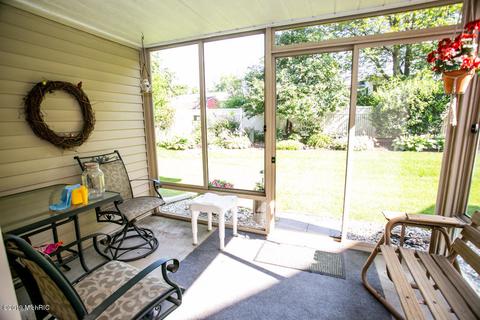 8 Summit Park Dr, Spring Lake, MI 49456 photo 48