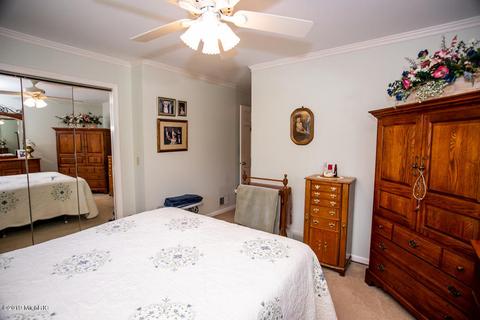 8 Summit Park Dr, Spring Lake, MI 49456 photo 22