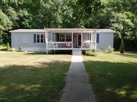 6405 E Cutler Rd, Edmore, MI 48829 photo 1