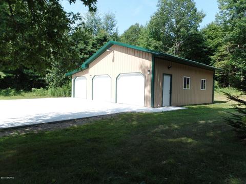 6405 E Cutler Rd, Edmore, MI 48829 photo 16