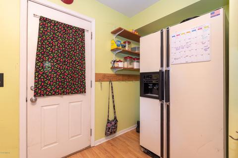 112 N Sunset St, Plainwell, MI 49080 photo 10