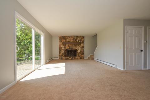 962 Weaver Rd, Bronson, MI 49028 photo 4